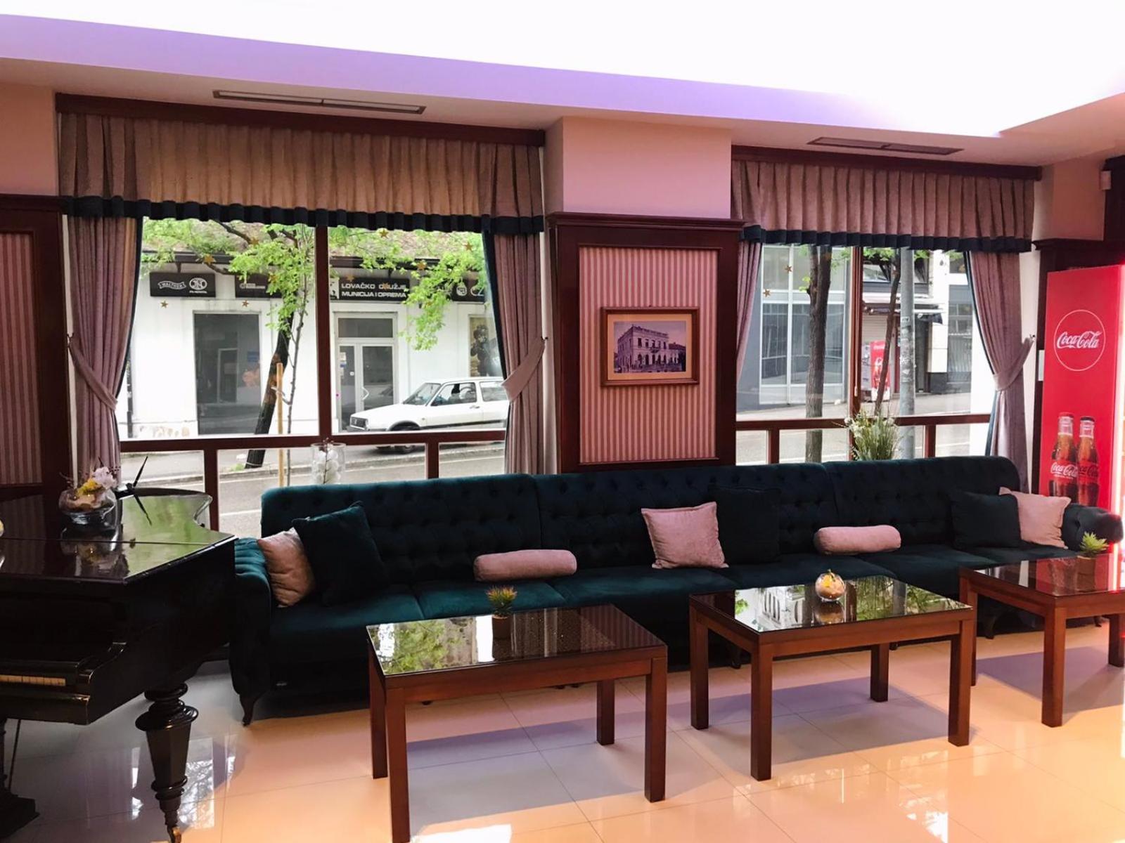 Hotel Bristol